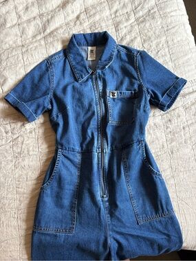 Lucy & Yak Blue Short-Sleeve Denim Jumpsuit Romper